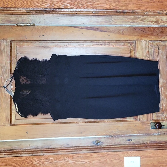 Women Dress - Picture 6 of 8